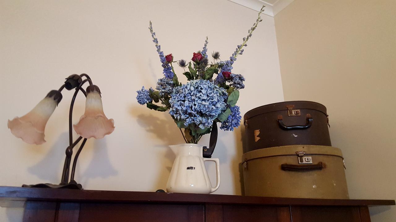 Blue Bell Inn Sorell 외부 사진